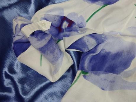 Luxusná kvetovaná blúzka, 42