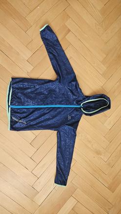 Bunda do dažda, decathlon,140