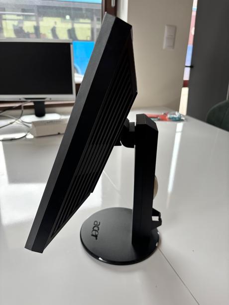 Monitor acer b193, acer