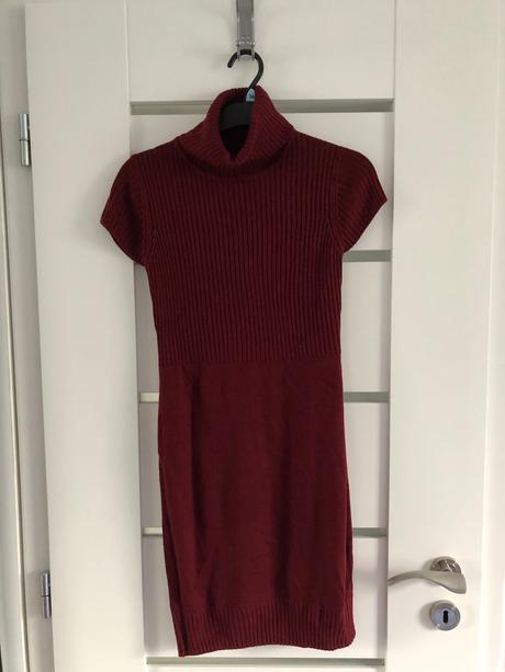 Svetrove saty, terranova,s