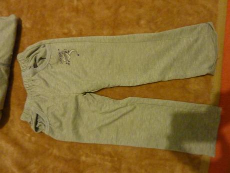 Tepláková súprava, 104