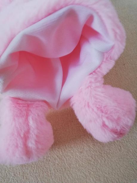 Plush pig hand puppets (prasiatko), 