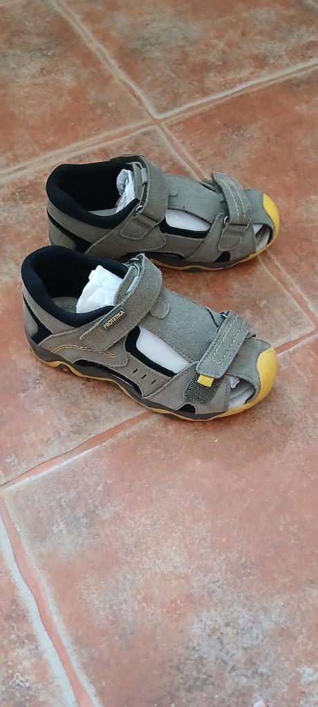 Sandále, protetika,32