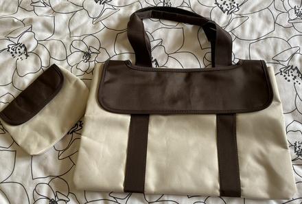 Kabelka do ruky + taštička,