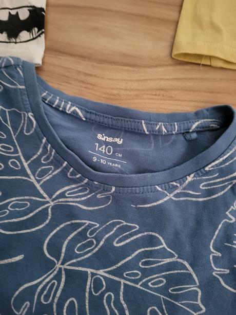 Tričká, sinsay,140