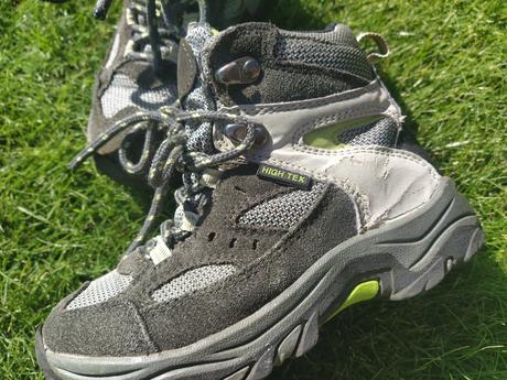 Turistické nepremokavé topánky, 28