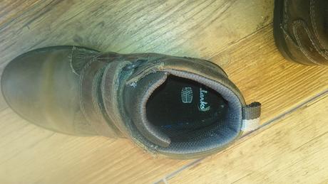 Topanky, clarks,29