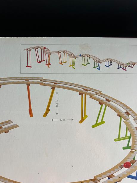 Goki- drevená guličkova draha,