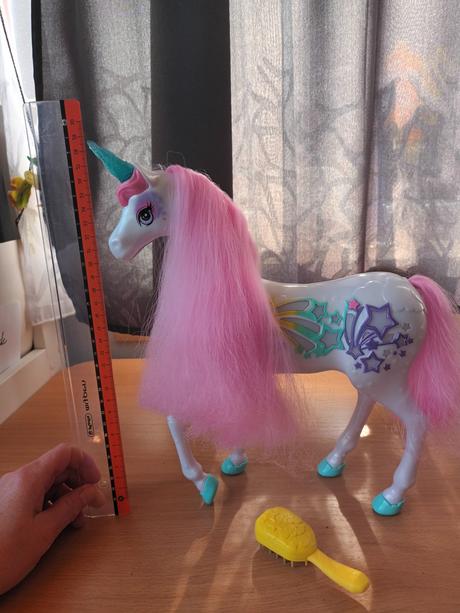 Rozprávkový jednorožec svietiaci, 