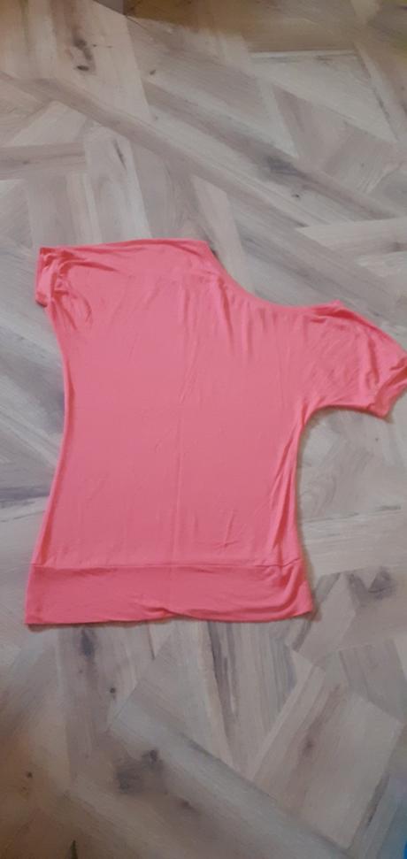 Asymetrické tričko, m