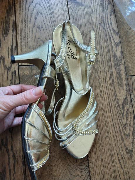 Zlate sandale 39, 39