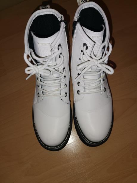 Damske biele čižmy big star, 38