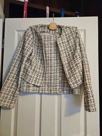 Dámsky kostým - sako a sukňa, xs