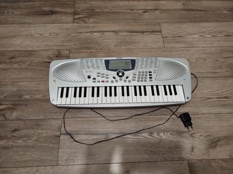 Klávesy kniha pre zaciatocnikov, 