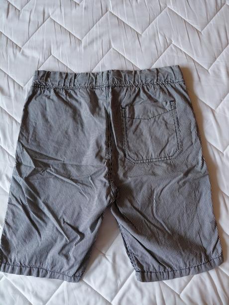 Kratasy h&m vel 146/152 pásikavé, h&m,146