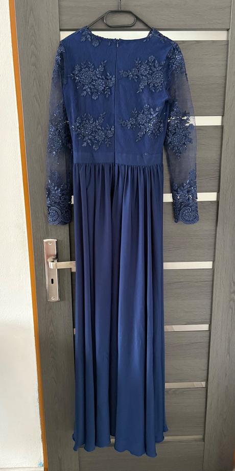 Tmavomodré spoločenské šaty, m