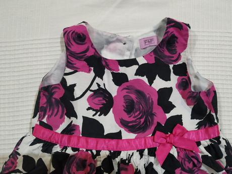 Kvetované šaty, f&f,92