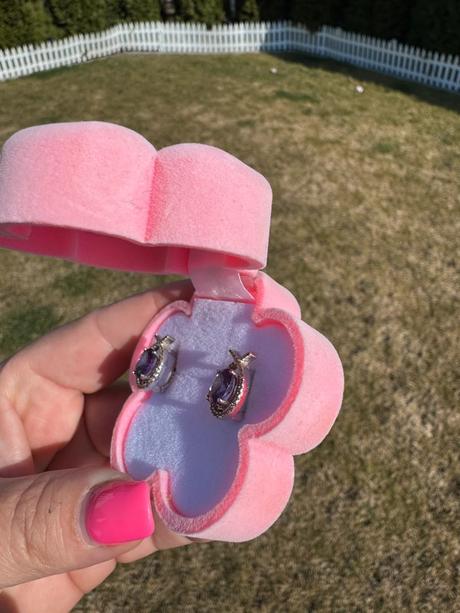 Ametystové náušnice, 