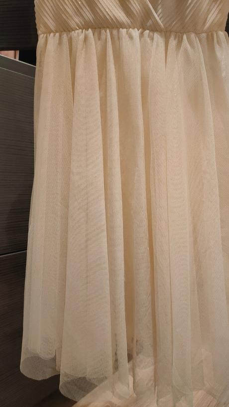 Nádherné trblietavé šaty, 134