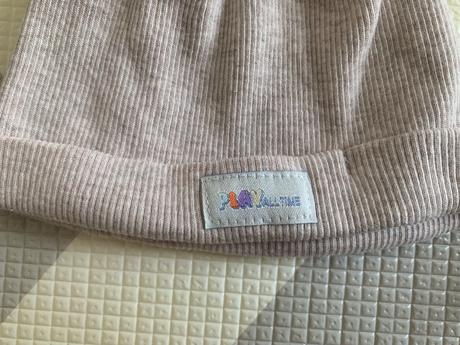 Dojčenské čiapky 2 ks, <50