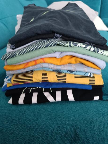 Balík tričiek, 140–152