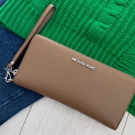 Michael kors priestranná peňaženka driftwood, michael kors