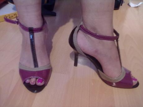 Fialove sandalky lakovane, 36