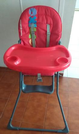 Detska jedalenska stolicka, 