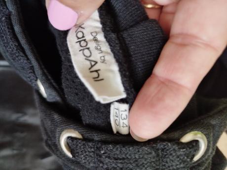 Cierna mikina, kappahl,134