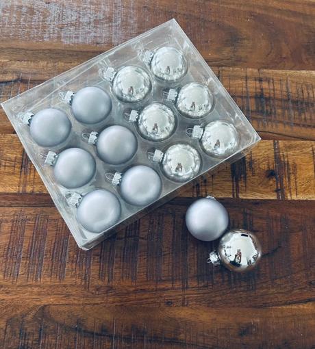 Set vianočných sklenených gúľ, 