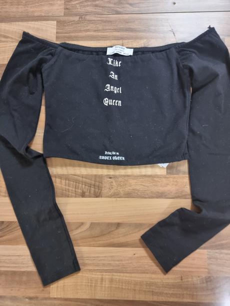 Trická a crop topy, bershka,xs