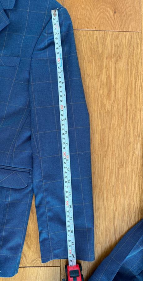 Chlapčenský oblek veľ.146, 146