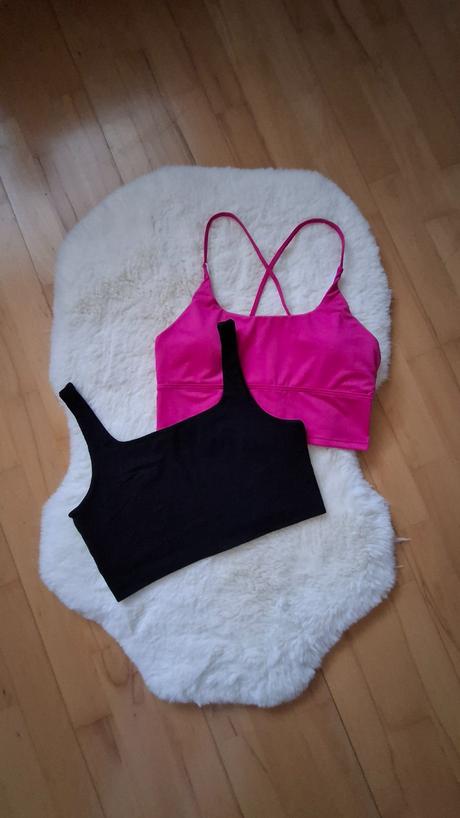 Crop topy/sportove podprsenky/topy, s