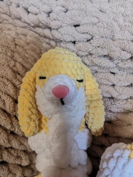 Mini mojkačik v žltom,