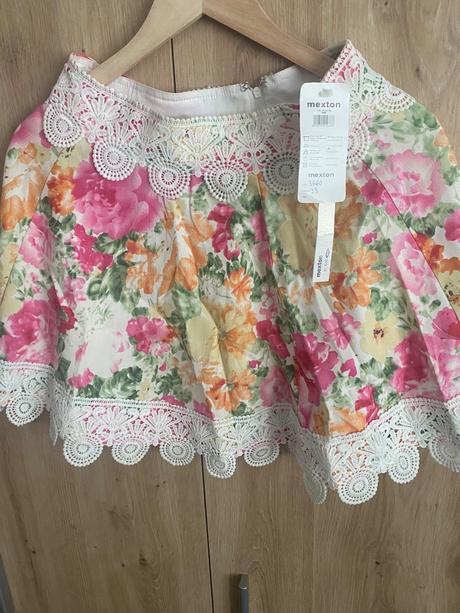 Predám top sukňu visivanu, m