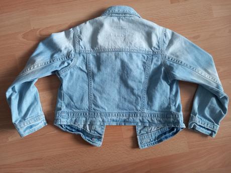 Rirlova bunda, next,116