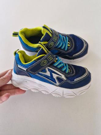 Blikajúce tenisky, geox,28