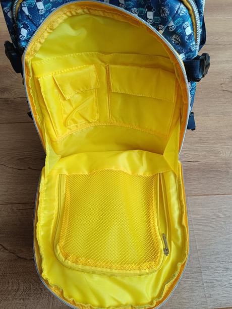 Taska na kolieskach mimoni, 