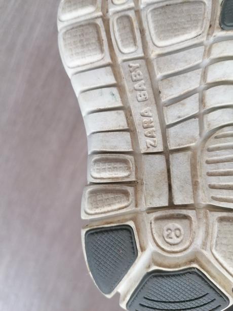 Ľahké tenisky, zara,20