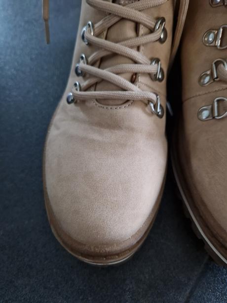 Kotníkové topánky, 38