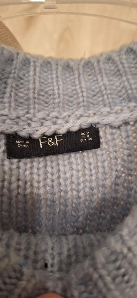 Pekný sveter, f&f,40