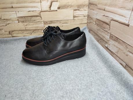 Clarks 41 - dámske kožené čierne poltopánky, clarks,41