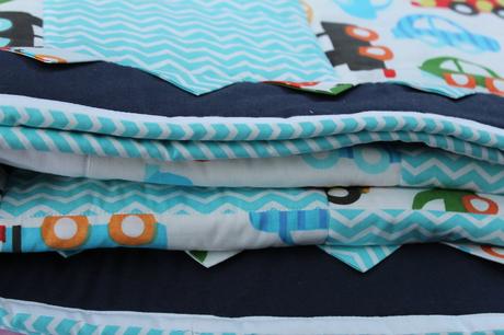 Detská  patchwork prikrývka autíčka, 