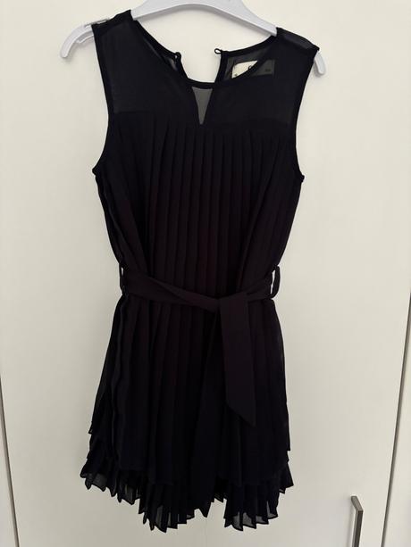 Plisovane saty 110, c&a,110