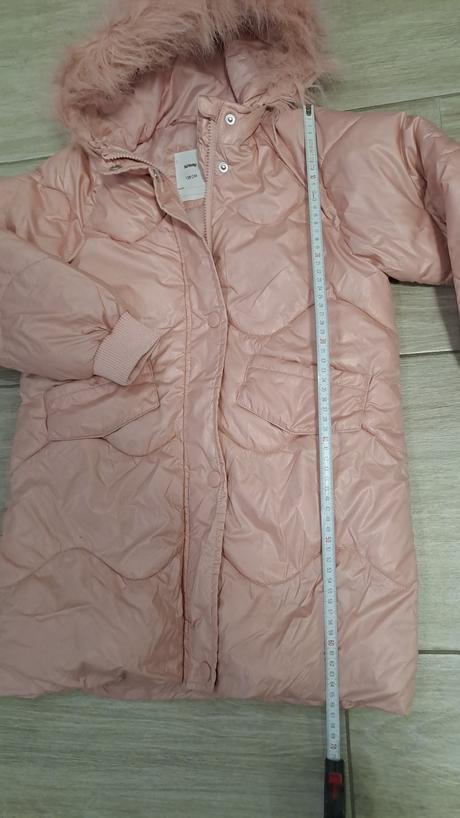 Bledoružová bunda, sinsay,128
