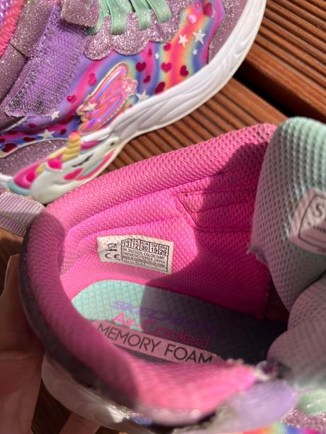 Skechers 30 blikajuce jednorozec, skechers,30