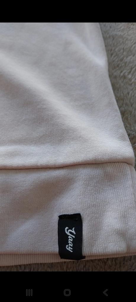 Piskacia mikina yaay, s