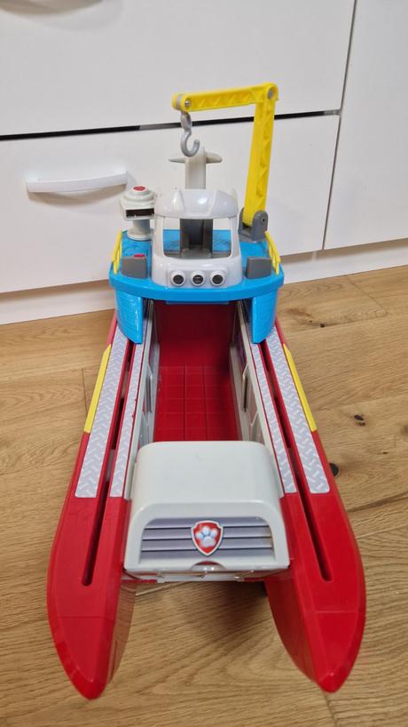 Labkova patrola lod, 