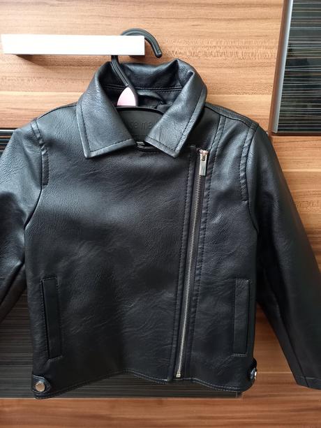 Koženka 110, reserved,110