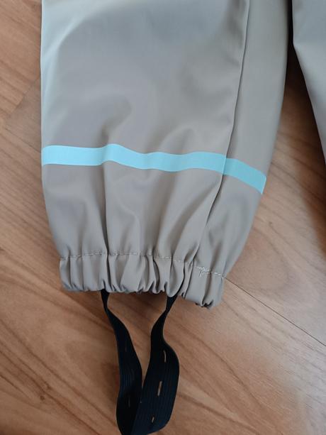 Nohavice do dažďa, pepco,92